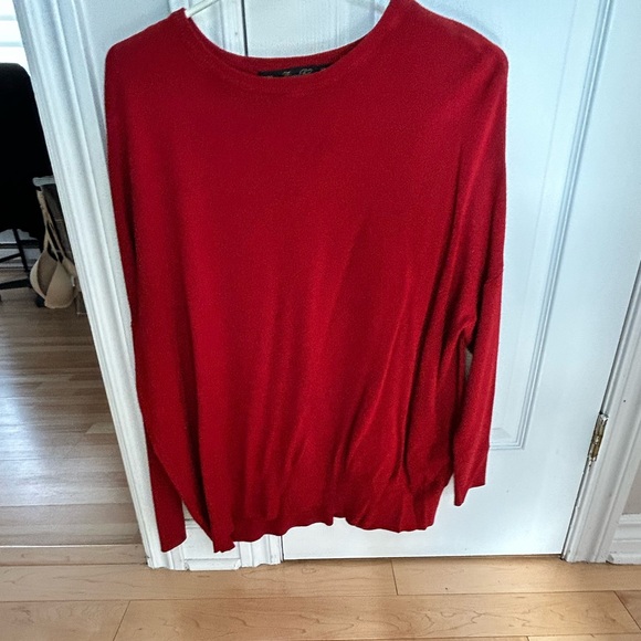 Red long sleeve shirt. Size medium. Good condition. - Picture 1 of 2